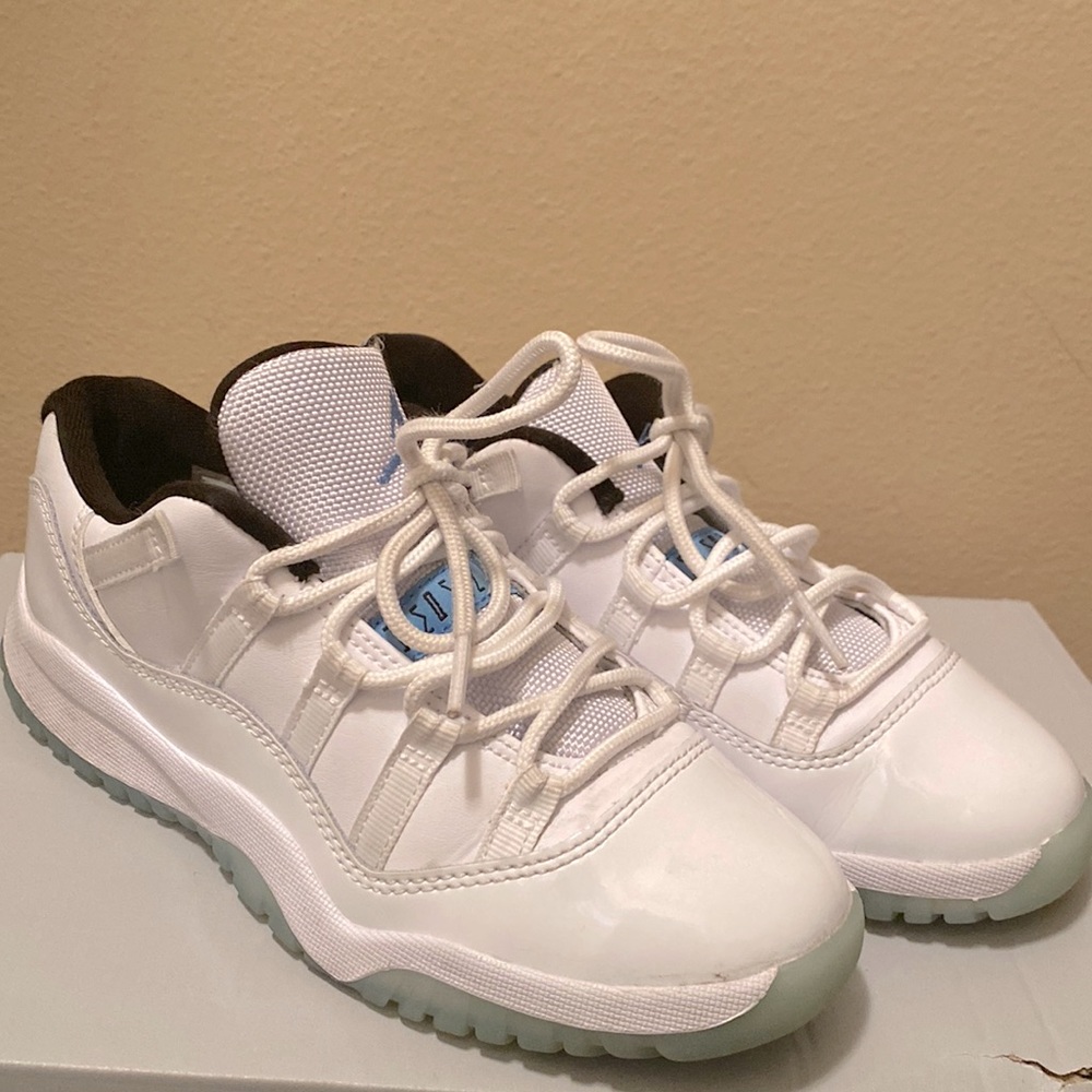 Air Jordan Legend blue retro 11’s